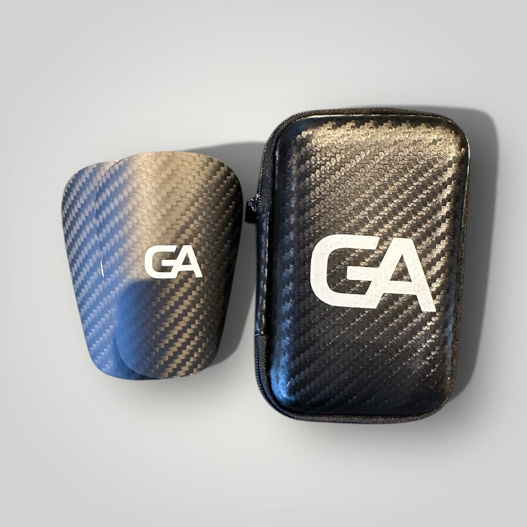 Mini protège-tibias 100 % carbone