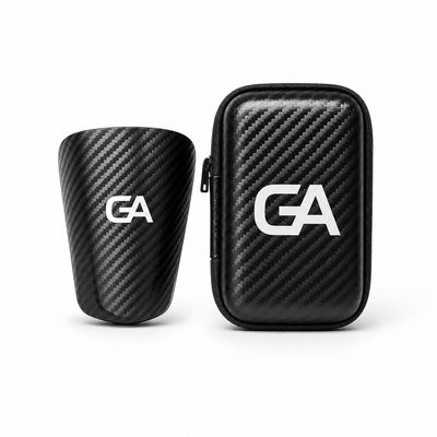 Mini protège-tibias carbone et leur étui rigide Grip Assist X2